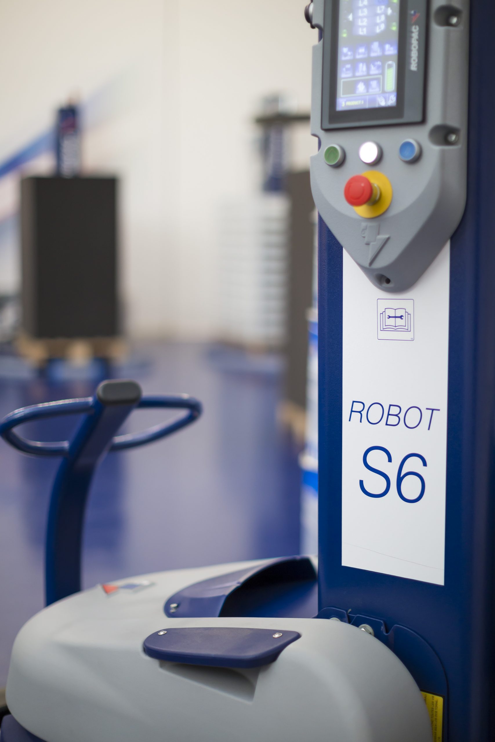 Robot S6 portable semi-automatic stretch pallet wrapper